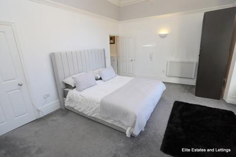 5d The Esplanade, Sunderland, SR2 7BQ