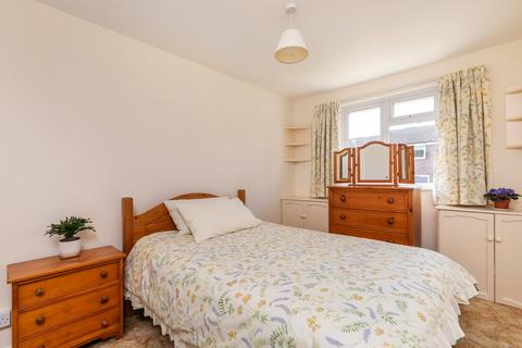 103 Elder Close, Winchester, SO22 4LL