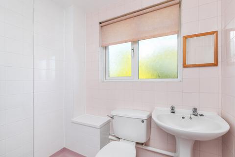 103 Elder Close, Winchester, SO22 4LL