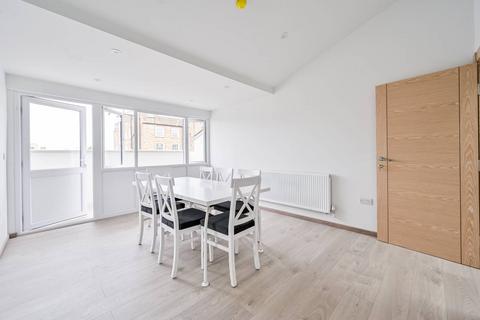 6 bedroom flat to rent, Hoxton Street, Shoreditch, London, N1