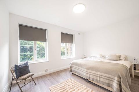 3 bedroom flat to rent, Beechcroft COURT,, Temple Fortune, London, NW11