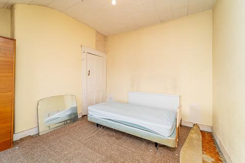 9 Priory Avenue, London, N8 7RP