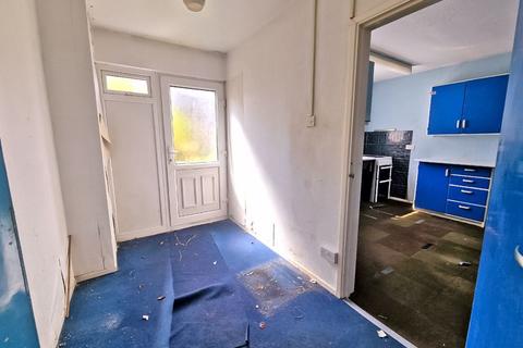 8 Orlando Close, Walsall, WS1 3DT