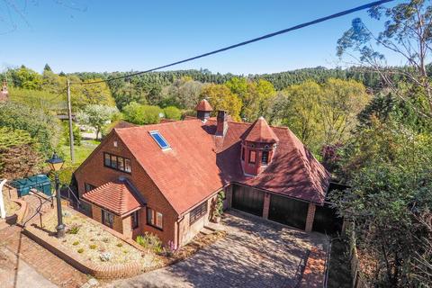 3 bedroom detached house for sale, Whitmore Vale, Grayshott, Hindhead, Hampshire