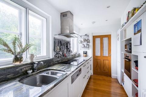 4 bedroom semi-detached house for sale, Hogarth Hill, Hampstead Garden Suburb, NW11