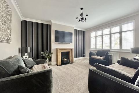 24 Martin Dene, Bexleyheath, DA6 8NA