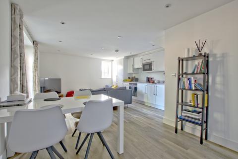 2 bedroom ground floor flat to rent, High Street, Trumpington CB2