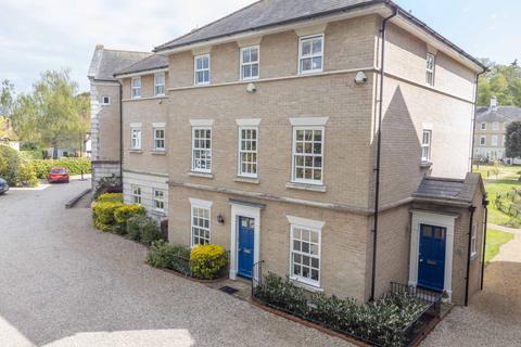 3 bedroom townhouse for sale, Townhouse, Lexden Road, CO3