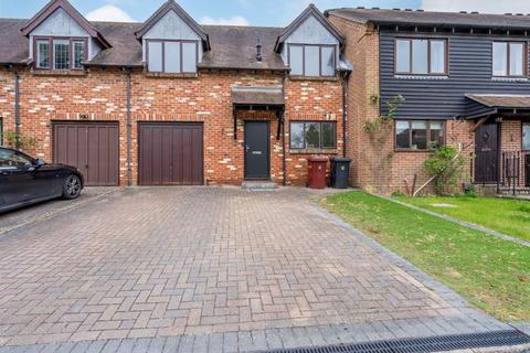3 bedroom terraced house for sale, Selham Close, Marchwood, Summersdale, Chichester