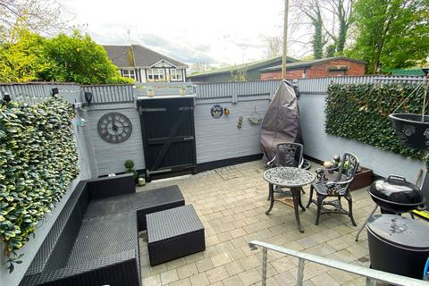 3 bedroom terraced house for sale, Manchester Road, Heywood, Greater Manchester, OL10