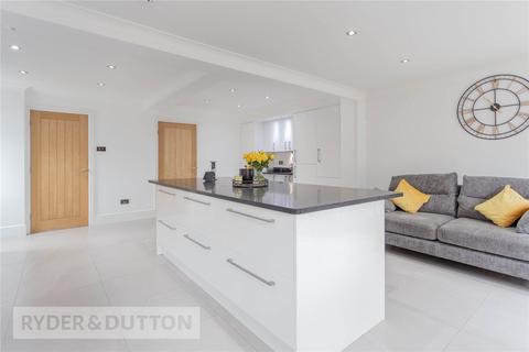 15 Moorcroft, Ramsbottom, Bury, BL0 0LL