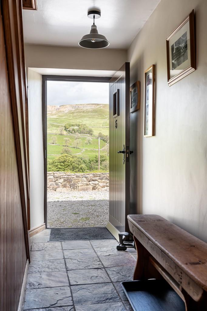 2022 view of windegg from hallway