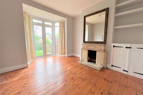 3 bedroom house to rent, Ash Grove, London N13