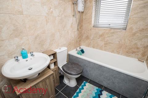 8 Newsham Close, Widnes, WA8 4TT