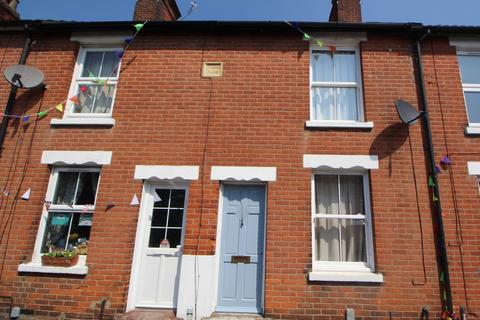 2 bedroom terraced house to rent, Papillon Road, Colchester