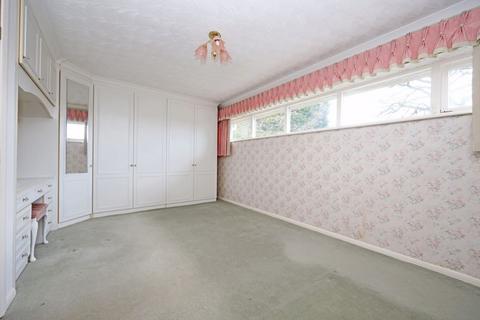 3 bedroom detached bungalow for sale, Seabridge Lane, Newcastle
