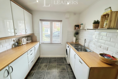 3 bedroom semi-detached house to rent, Lea Drive, Loughborough, LE11