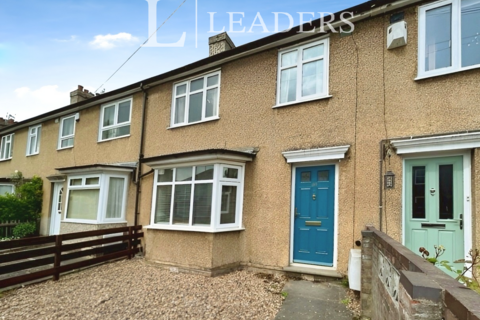 3 bedroom terraced house to rent, High Street, Chesterton