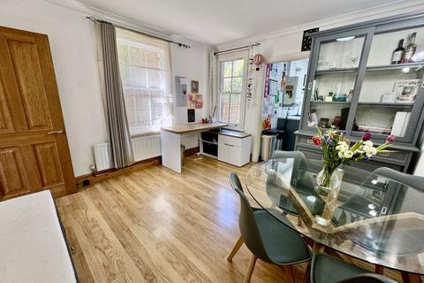 13 Furlong Road, Bourne End, SL8 5AE