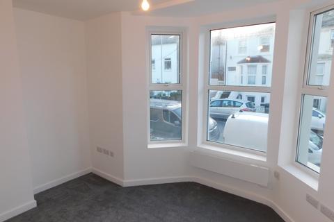 1 bedroom flat to rent, Tideswell Road