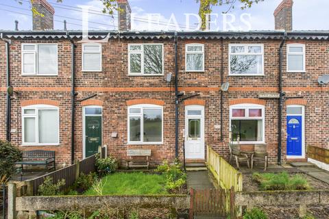 2 bedroom terraced house to rent, Hutton St, WN1