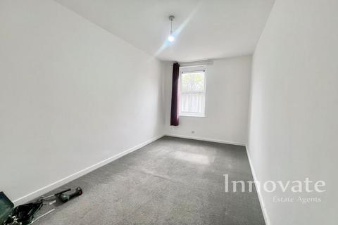 1 bedroom apartment to rent, Birmingham Road, West Bromwich B70