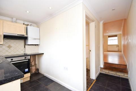 2 bedroom end of terrace house to rent, New Street, Halstead, Essex, CO9