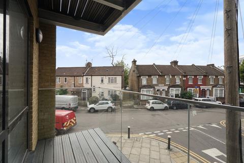 2 bedroom flat to rent, Trulock Road, Tottenham, London, N17