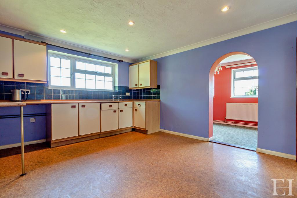 8593320-interior WM03-800