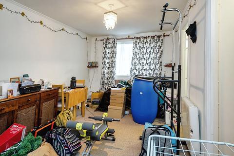 1 bedroom maisonette to rent, Longstock Court, Eastleaze, Swindon