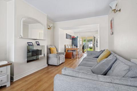 4 bedroom end of terrace house for sale, Molesey Drive, Sutton