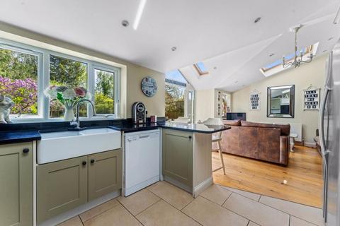 13 Hemingford Road, Sutton, SM3 8HG