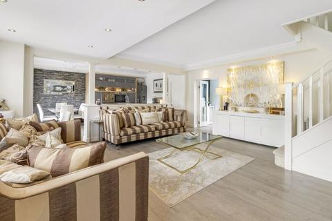 Kearsley Cottage Rags Lane, Cheshunt, Waltham Cross, EN7 6TE