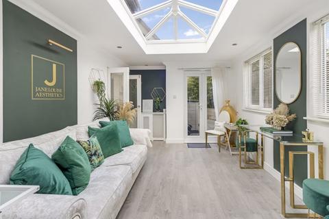 Kearsley Cottage Rags Lane, Cheshunt, Waltham Cross, EN7 6TE