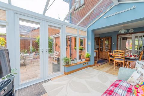 14 Barnfield Close, Oswestry, SY11 2TS