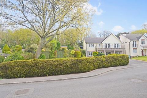 49 Tinney Drive, Truro, TR1 1AT