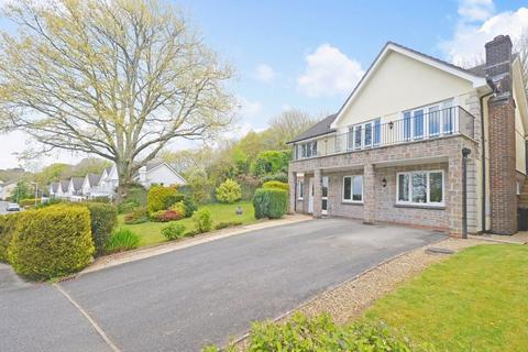 49 Tinney Drive, Truro, TR1 1AT