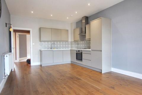 2 bedroom apartment to rent, Park Road, Gloucester GL1