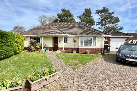 3 bedroom bungalow for sale, St. Martins Road, Poole BH16