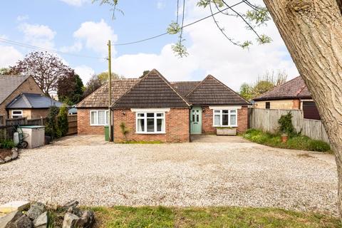 3 bedroom detached bungalow for sale, Hanney Road, Abingdon OX13