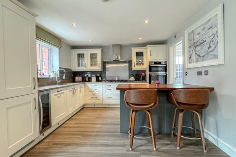 4 bedroom detached house for sale, Whitestone, Hereford, Herefordshire, HR1