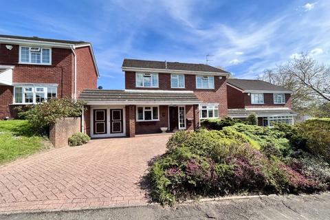 4 bedroom detached house for sale, Hillman Drive, Dudley DY2