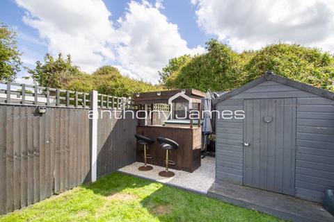 212a Eversley Avenue, Bexleyheath, DA7 6SW