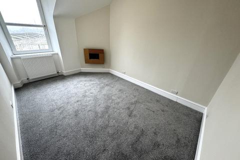 2 bedroom flat to rent, Holburn Street, City Centre, Aberdeen, AB10