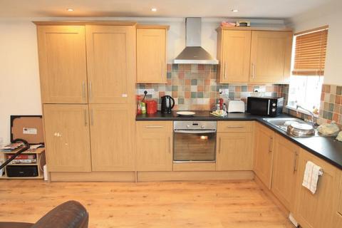 4 bedroom apartment to rent, Newport Road, Cardiff CF24