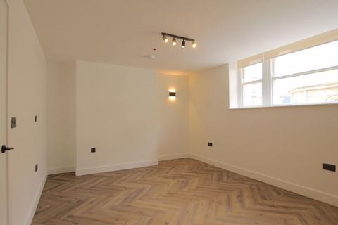 1 bedroom apartment to rent, West Bute Street, Cardiff CF10