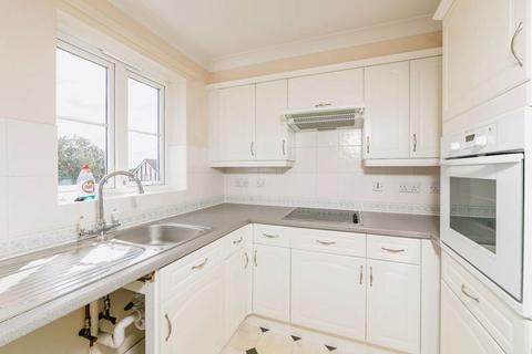 1 bedroom flat for sale, Bath Road, Reading RG31