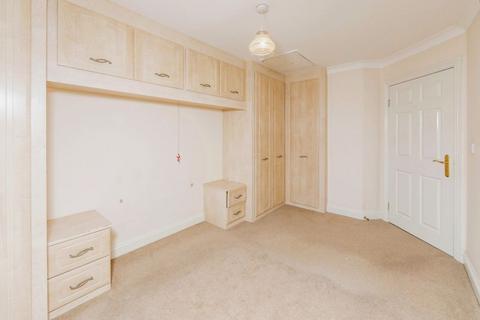 1 bedroom flat for sale, Bath Road, Reading RG31