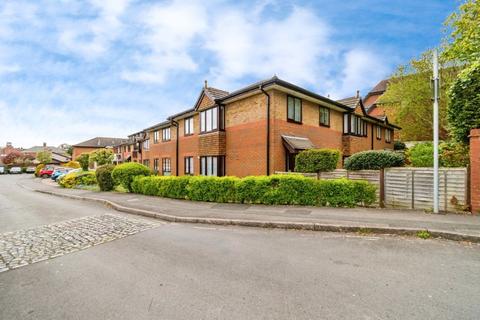 1 bedroom flat for sale, Sherwood Close, Southampton SO16