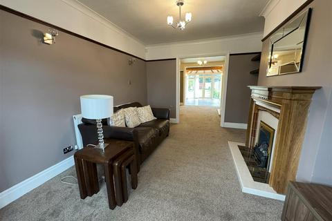 4 bedroom semi-detached house for sale, Walsall WS5